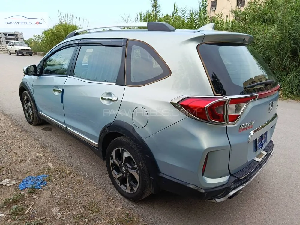Rear-left exterior view of Honda BR-V
